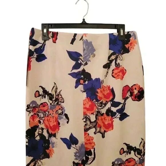 NYCC Women's White, Black, Navy, Red & Orange Floral Poly/Spandex Straight Pull - Picture 6 of 9